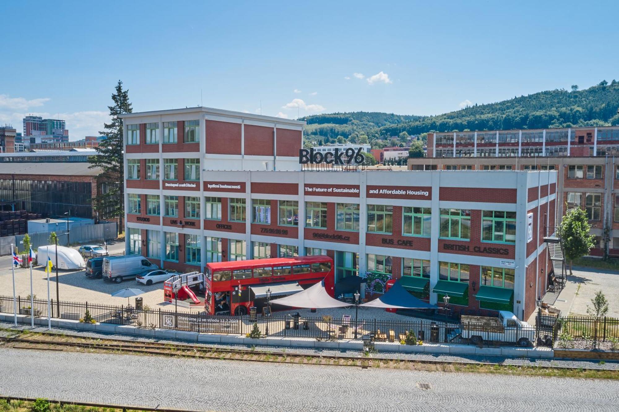 Block 96 Apartments Zlín Exterior photo
